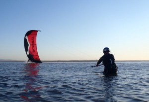 tarifa surf surfing ride ola waves surfer rider playa mar aprender kitesurf kitesurfing