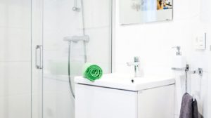 tarifa hospedarse residence alquilar alquiler hospedar casa house habitacion bedroom room baño bath bathroom