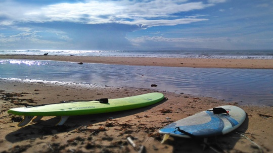 surf tarifa deporte aprender tablas playa