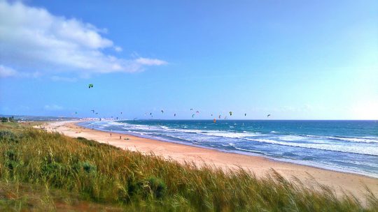 playa beach tarifa kitesurf kitesurfing surf surfing viento waves olas vistas