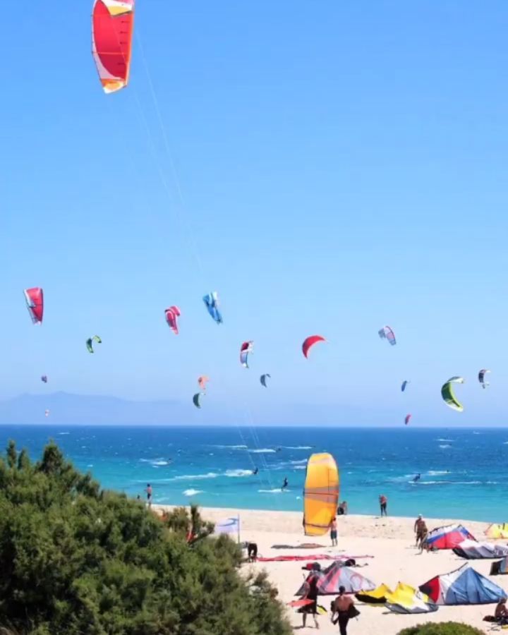 Sound ON @kiteboardingclubtarifa #tarifa #kiteboarding#adventures #lessons #summer #holidays