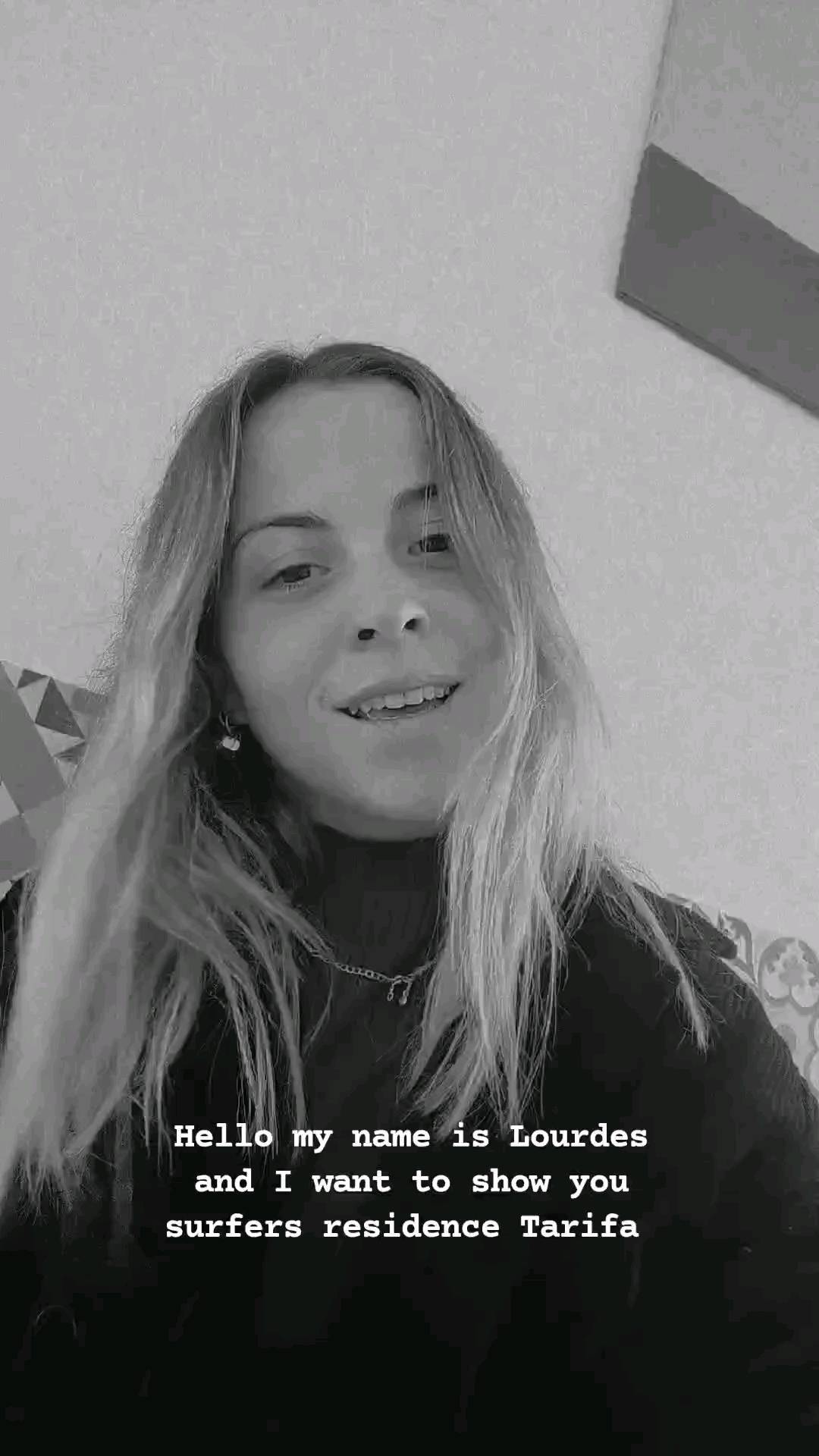 Surfers residence Tarifa is your place for holidays where you can meet people and share the passion for the watersports. My name is @lgalindobueno and I'm here waiting for all of you 😍#tarifa #spain #holidays #friends #experience #watersports #kitegirls #girlspower